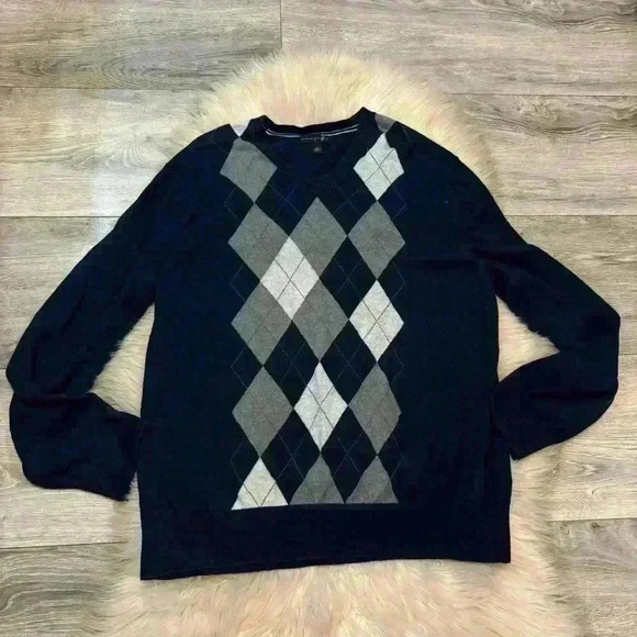 Mens Banana Republic Navy Blue Gray Argyle 100% Merino Wool Sweater Medium - Picture 2 of 8
